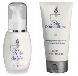 Besirūpinančioms oda – produktai su asilės pienu